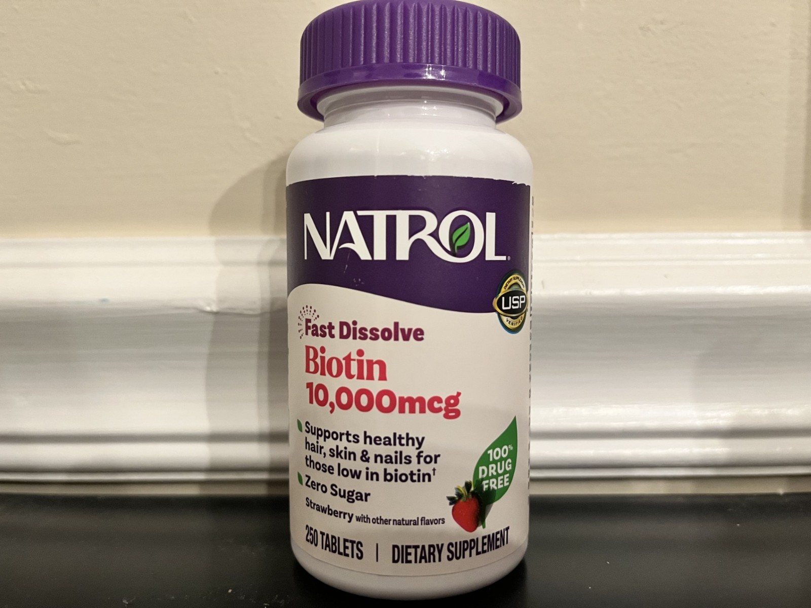 NATROL BIOTIN BEAUTY Strawberry Flavor 10000 mcg 250 Tablets DIETARY SUPPLEMENT